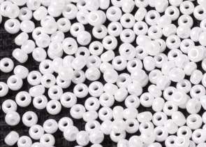 Бисер Чехия круглый 08/0 50г 46102 белый