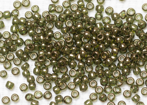 Бисер Япония круглый 11/0 10г 0324 зеленые прерии, золотое сияние