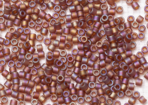 Бисер Япония MIYUKI Delica цилиндр 10/0 5 г DBM-0853 светло-коричневый матовый радужный