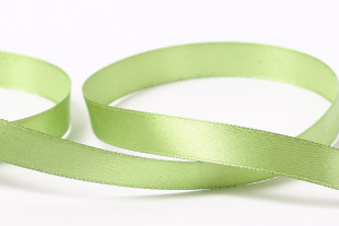 Лента атласная 12 мм ( 1/2 ") "Gamma" №062 бл.зеленый 33 метра